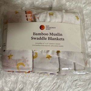 Swaddle Blankets